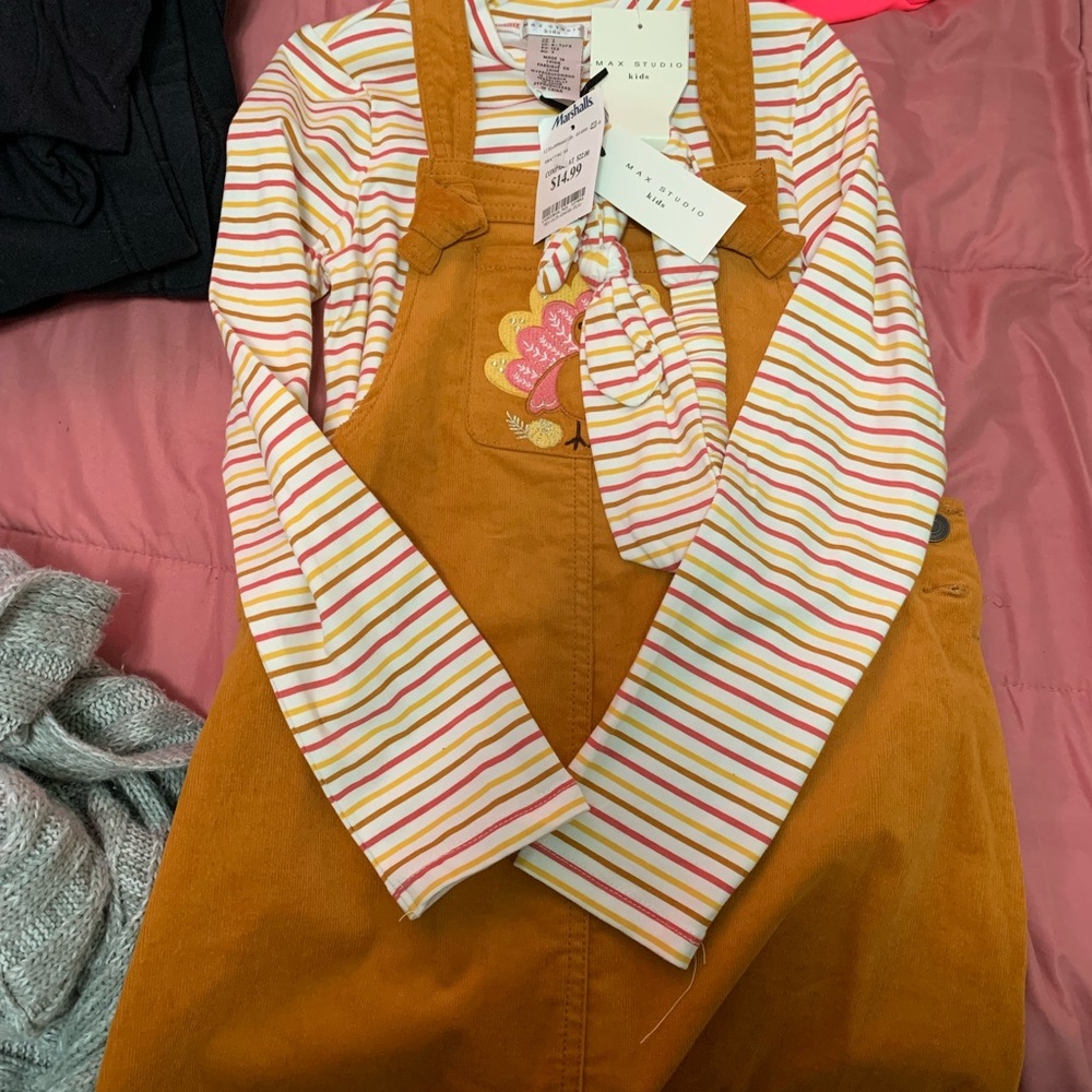 Thanksgiving dress brand new size 7 for girls.